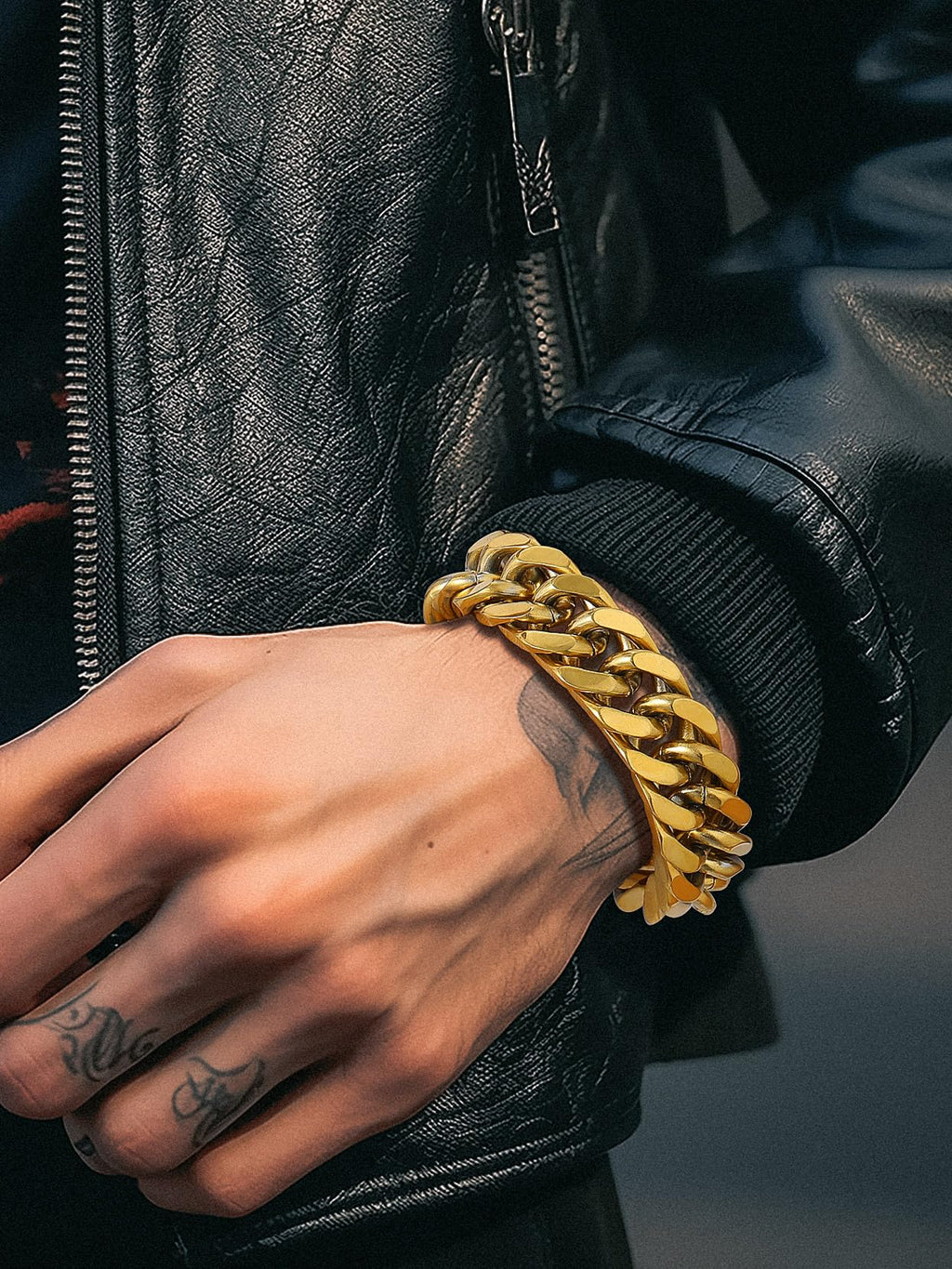 Men Stainless Steel 17Mm Cuban Chain Bracelets Hip Pop Chunky Franco Gold Plated Chain Bracelet 7.5 Inch Chains Jewelry Birthday Teen Graduation Father'S Day Gifts